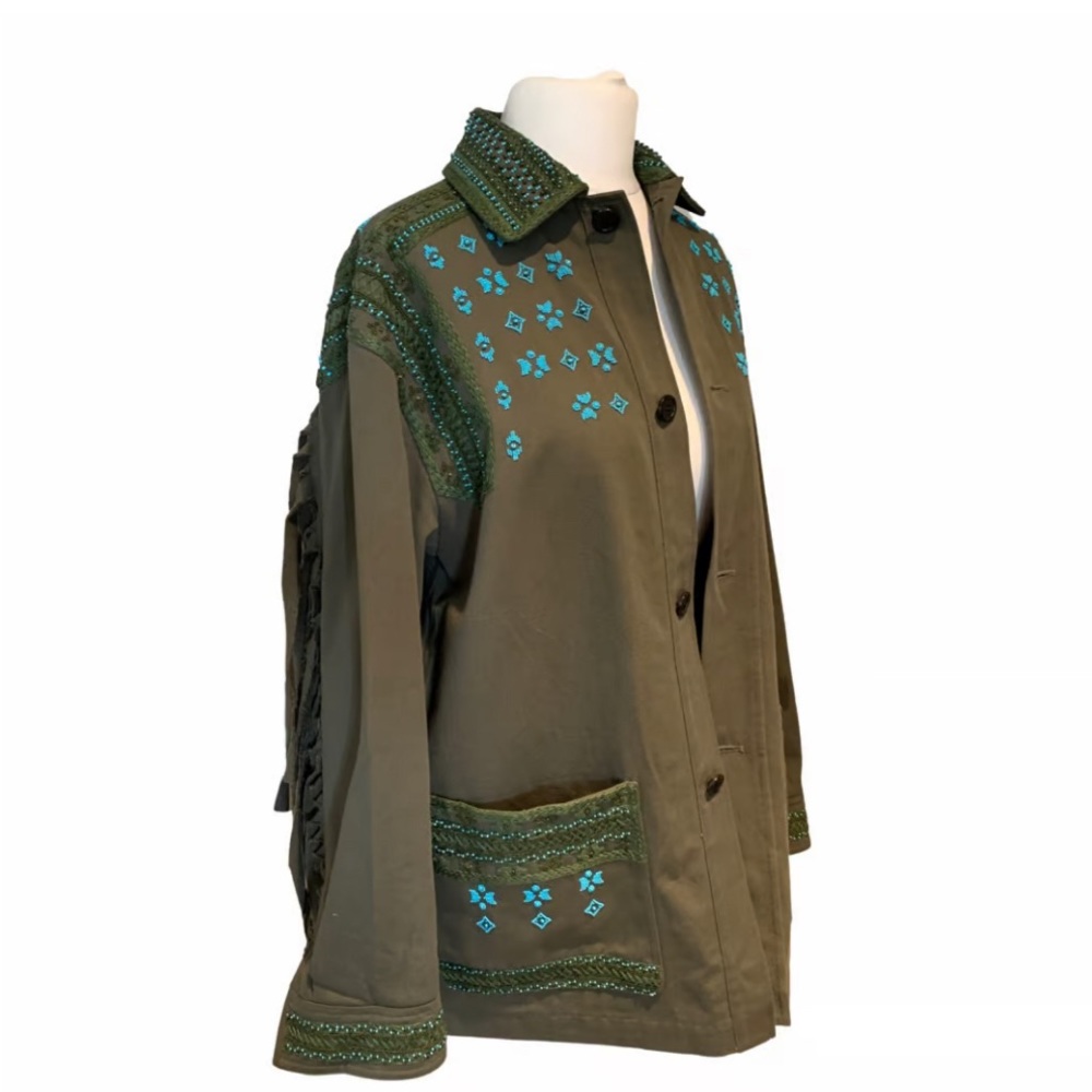 VALENTINO
Graphic Print Utility Jacket